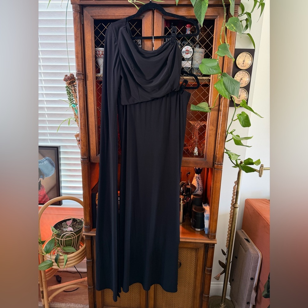 Elegant Black Two Piece Dress